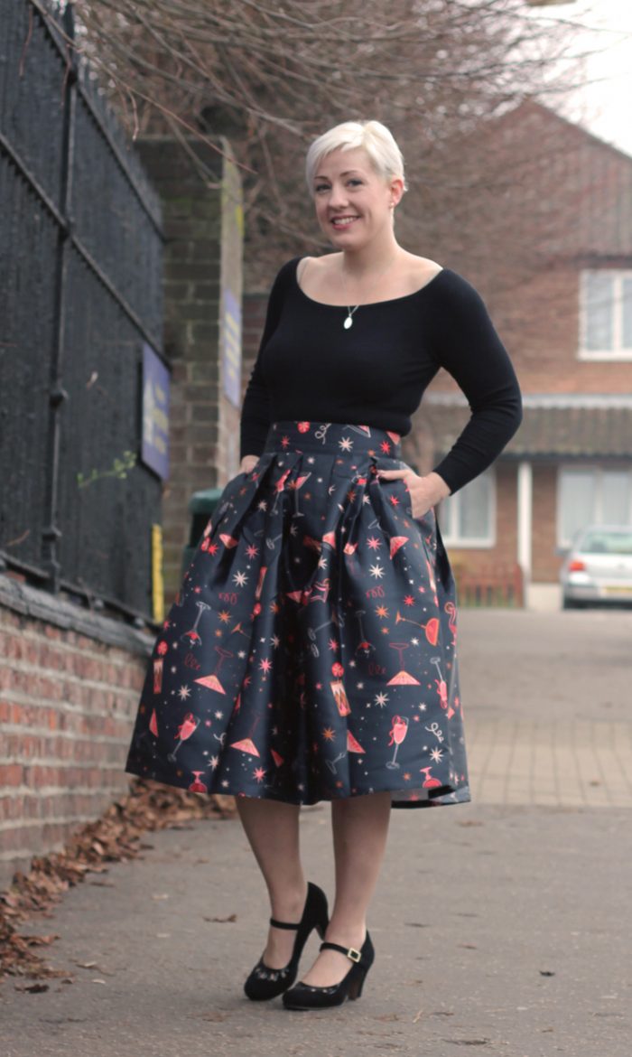 Outfit: Festive Glamorous Novelty Print Cocktail Skirt